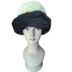 Vintage Samuel Grossman Fur Hat